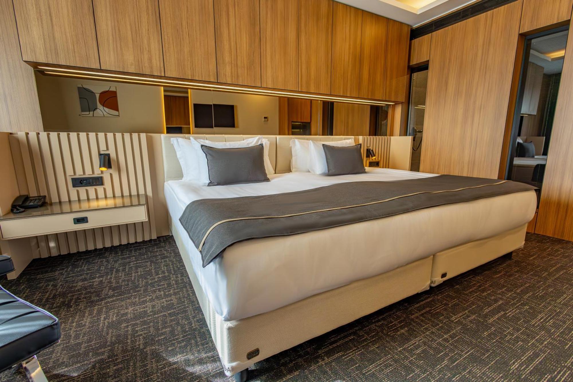 Ft Lotus Thermal Hotel&Spa Trademark Collection By Wyndham Menemen 외부 사진